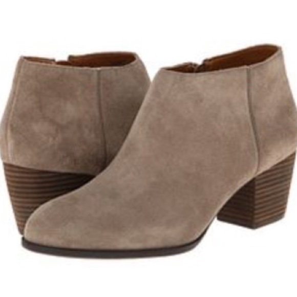 Lucky Brand Shoes - NEW Lucky Brand Tolache Suede Ankle Boot Size 10